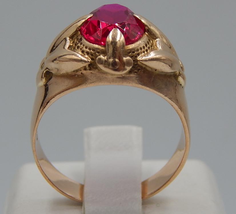 Кольцо из красного золота с корундом (28561911) 0
