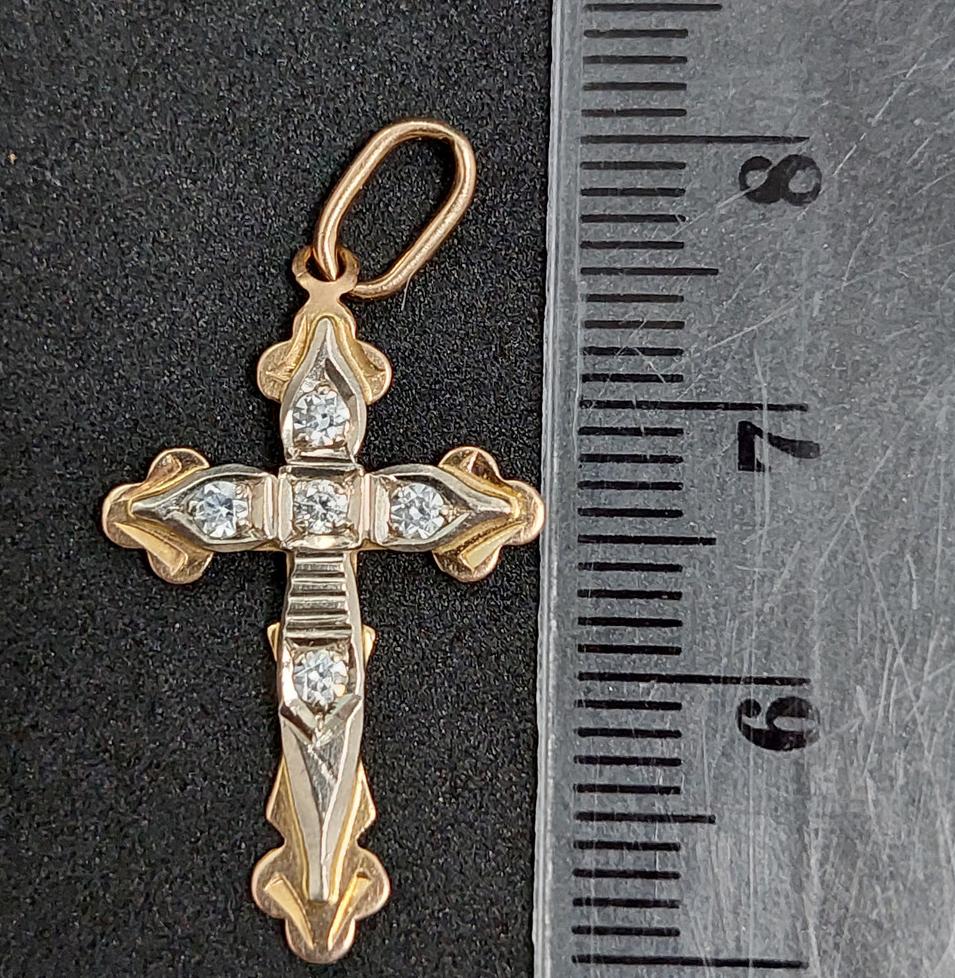 Підвіс-хрест із червоного та білого золота з цирконієм (33688115) 3