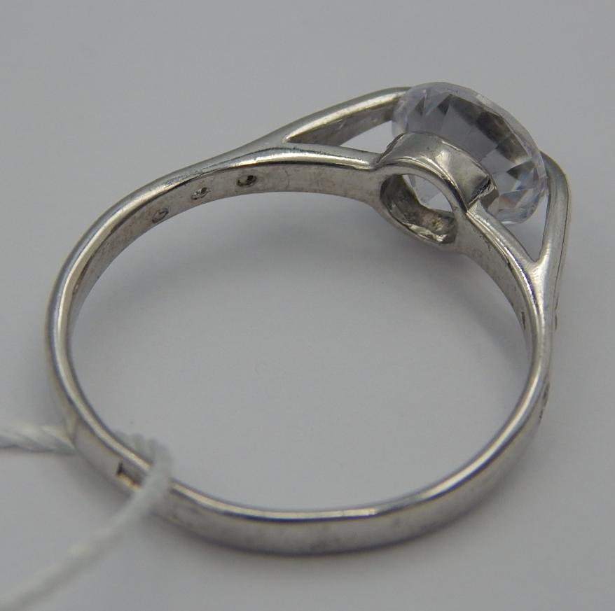 Серебряное кольцо с цирконием (28353546) 1