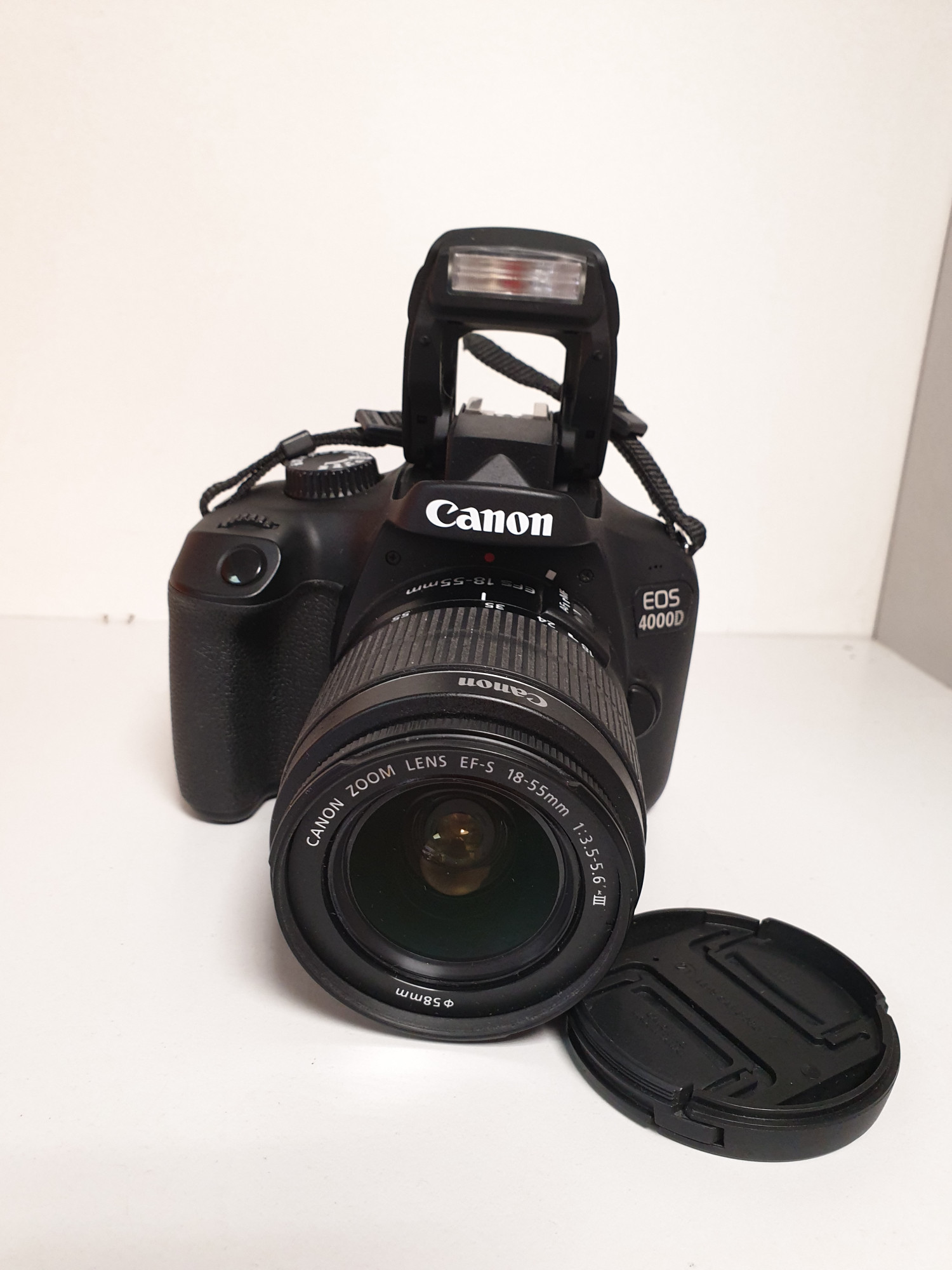 Фотоаппарат Canon EOS 4000D Kit  0