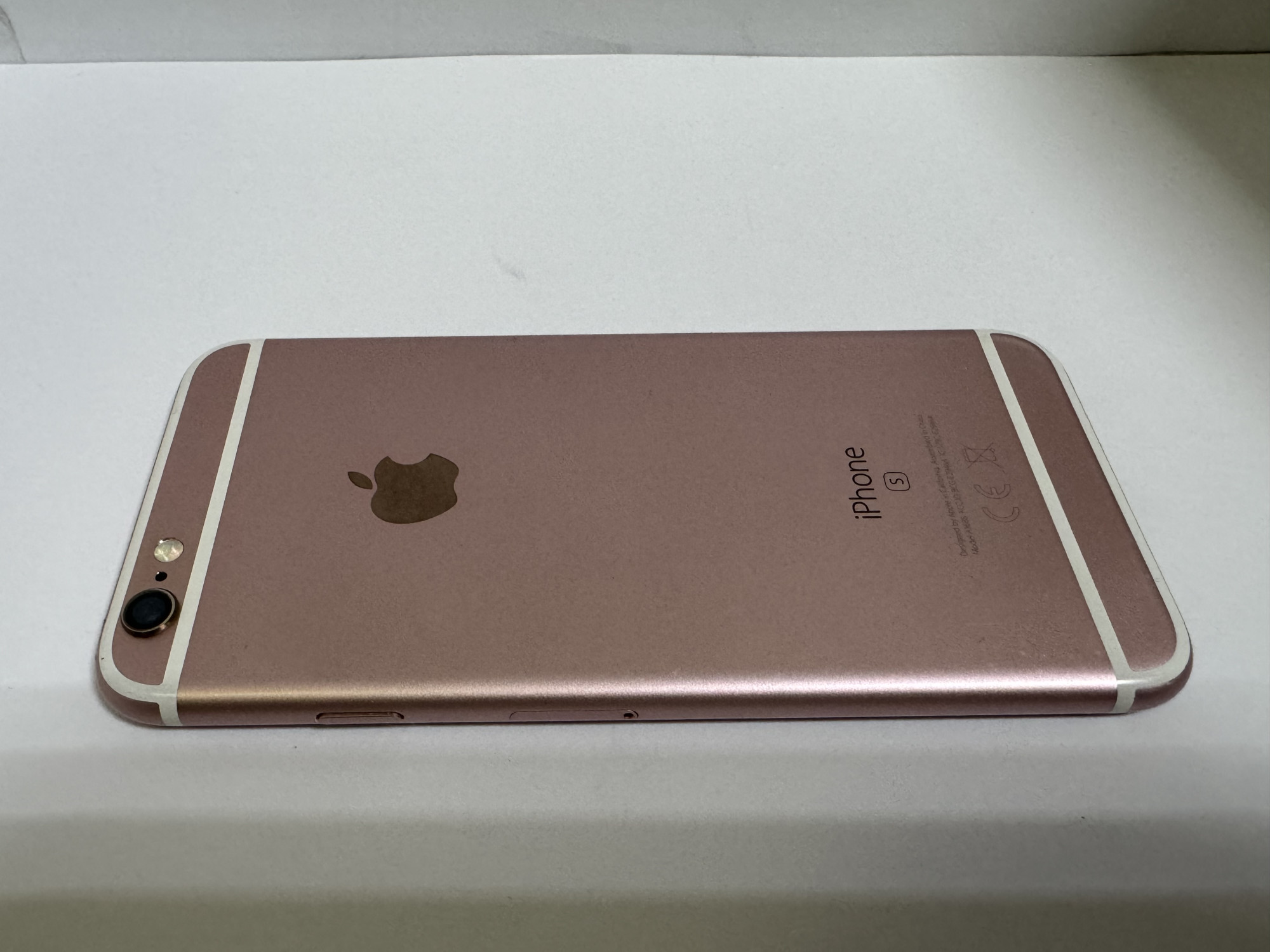 Apple iPhone 6s 32Gb Rose Gold (MN122) 6
