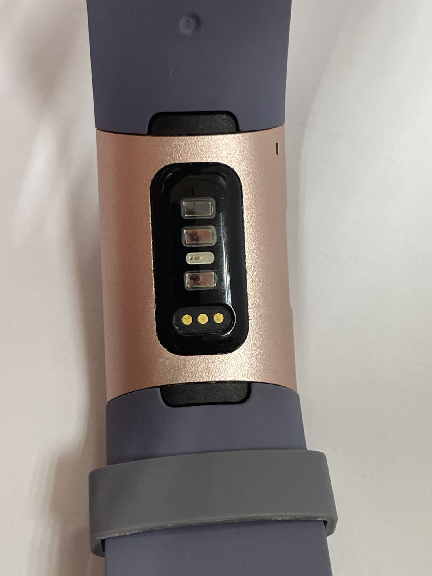 Фітнес-браслет Fitbit Charge 3 Rose Gold/Blue Gray (FB409RGGY) 2