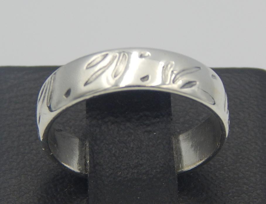 Серебряное кольцо (31498415) 2