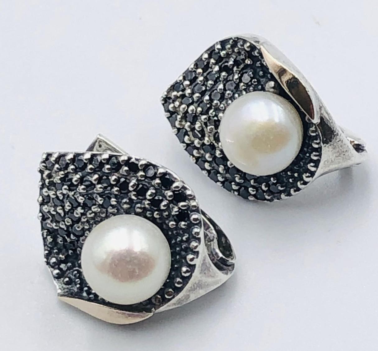 Срібні сережки з перлами та цирконієм (33720376) 0