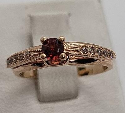 Кольцо из красного золота с цирконием (30158874) 0