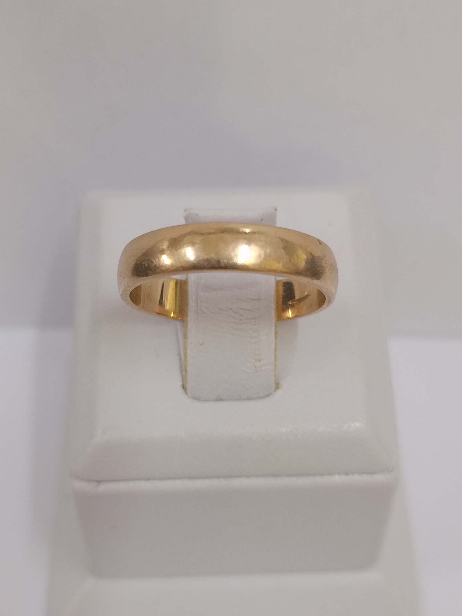 Обручальное кольцо из красного золота (33421425) 0