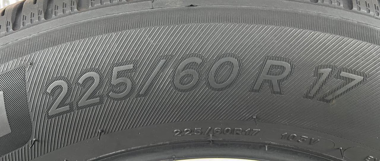 Всесезонные шины 225/60 R17 Michelin CrossClimate 6mm 3