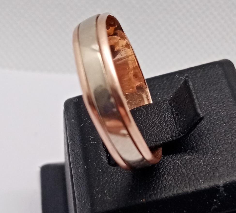Обручальное кольцо из красного и белого золота (33739402) 1