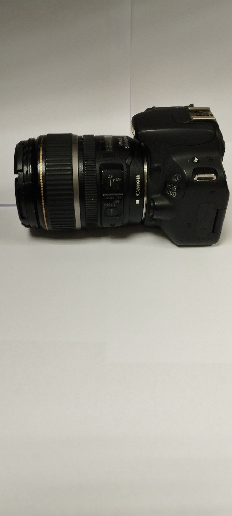 Фотоаппарат Canon EOS 200D 2