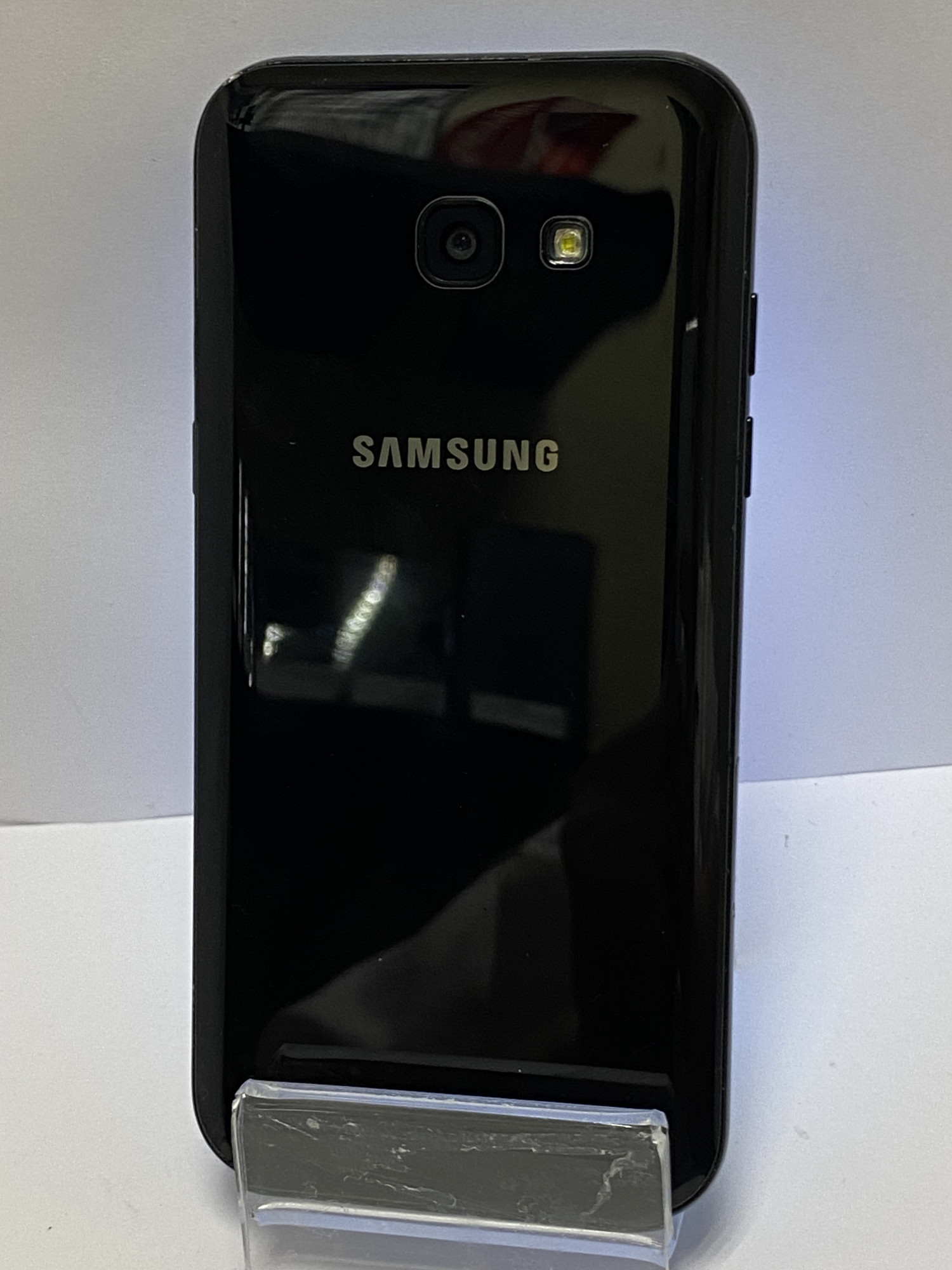 Samsung Galaxy A5 (SM-A520F) 2017 3/32Gb 1