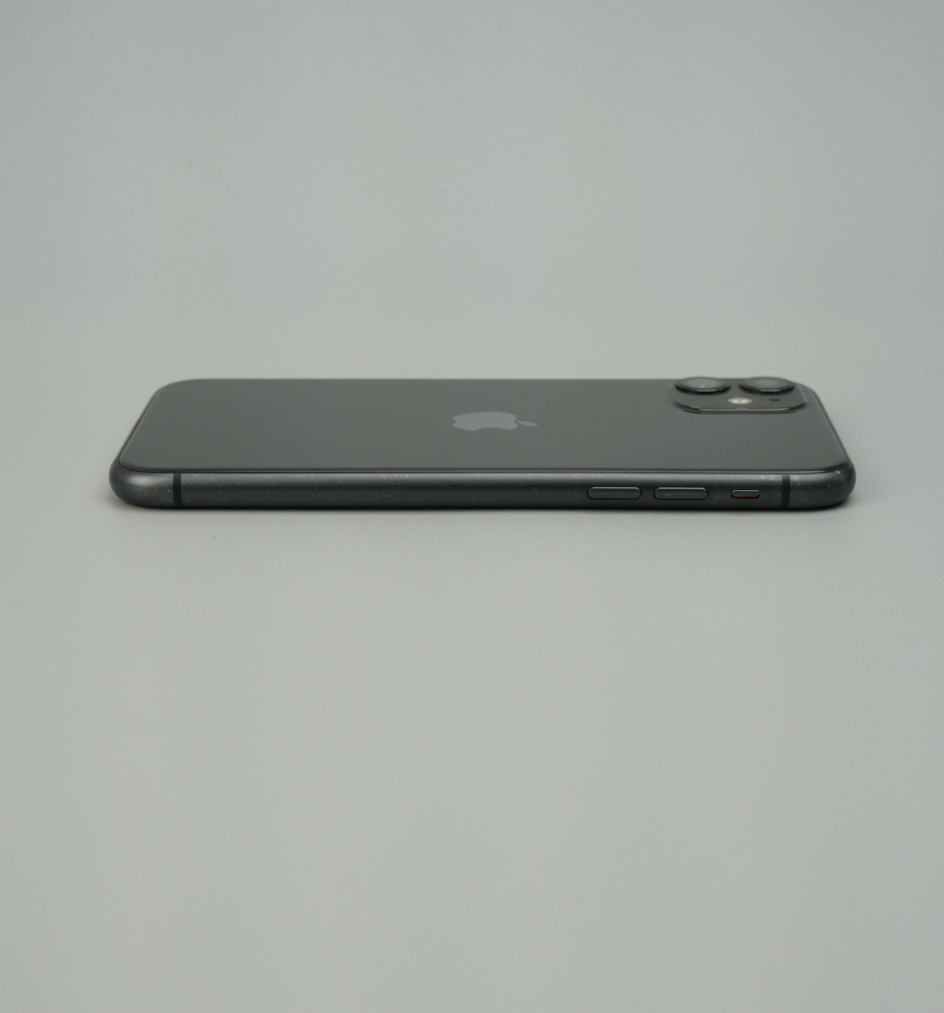 Apple iPhone 11 128GB Black (MWN72CH/A) 14