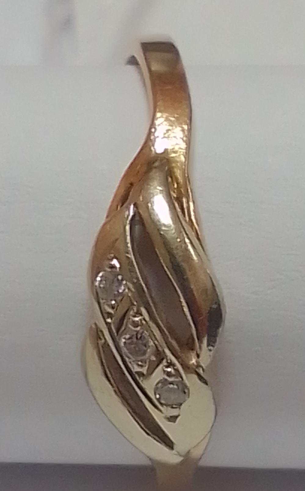 Кольцо из красного и белого золота с цирконием (32599423) 4