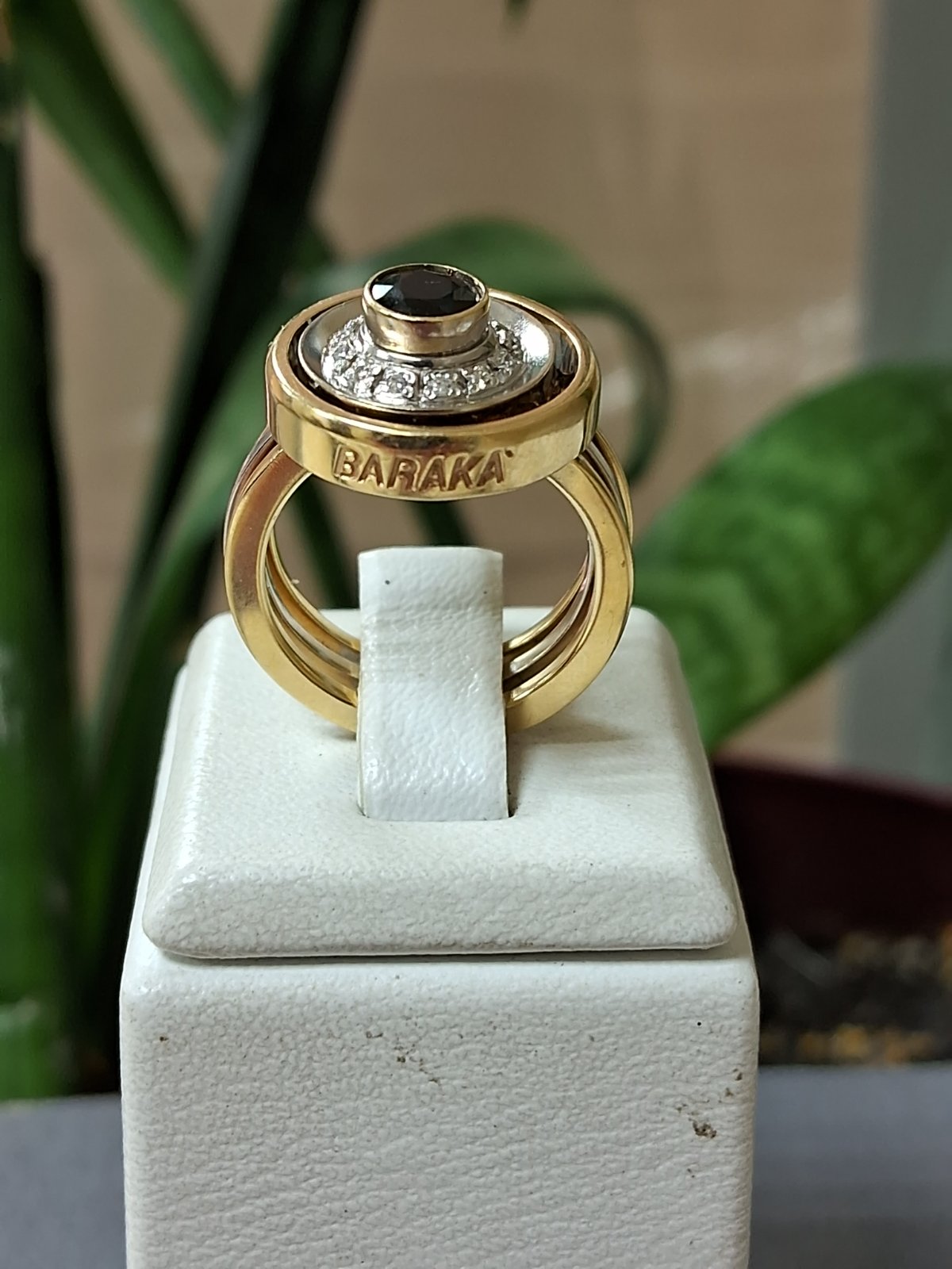 Кольцо из желтого и белого золота с сапфиром и бриллиантом (-ми) (31783401) 1
