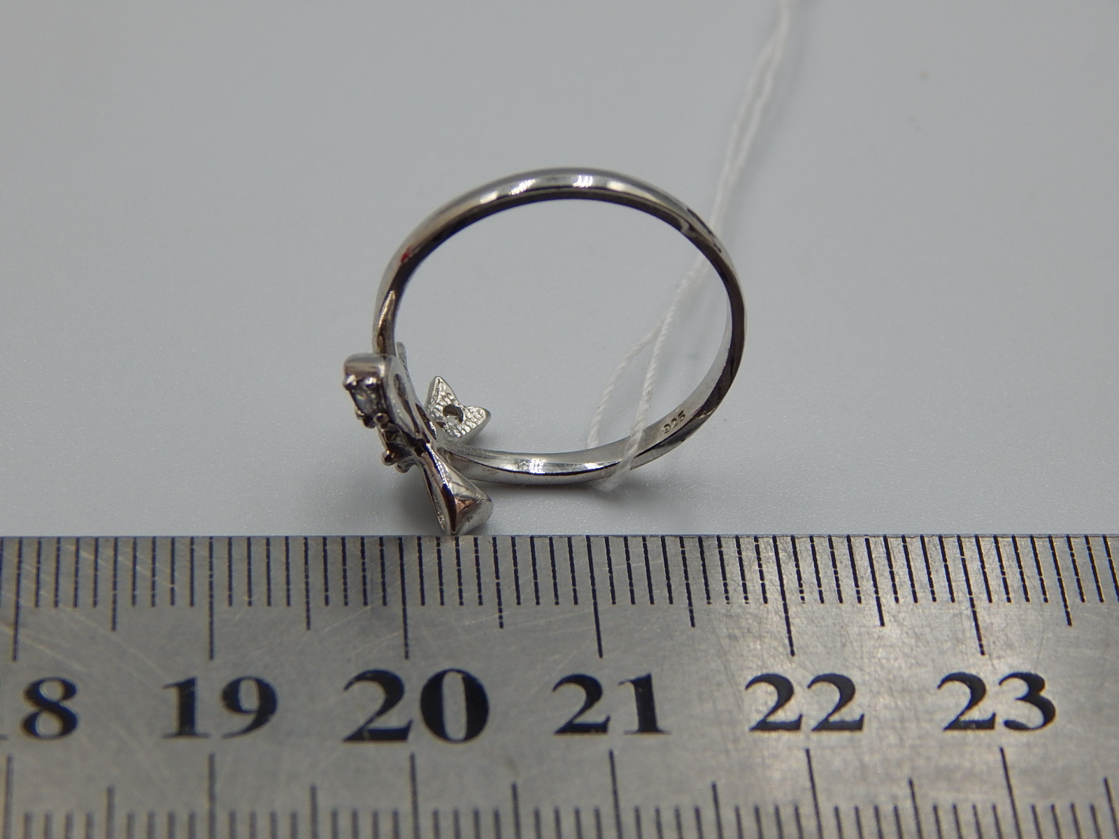 Серебряное кольцо с цирконием (30798635) 4