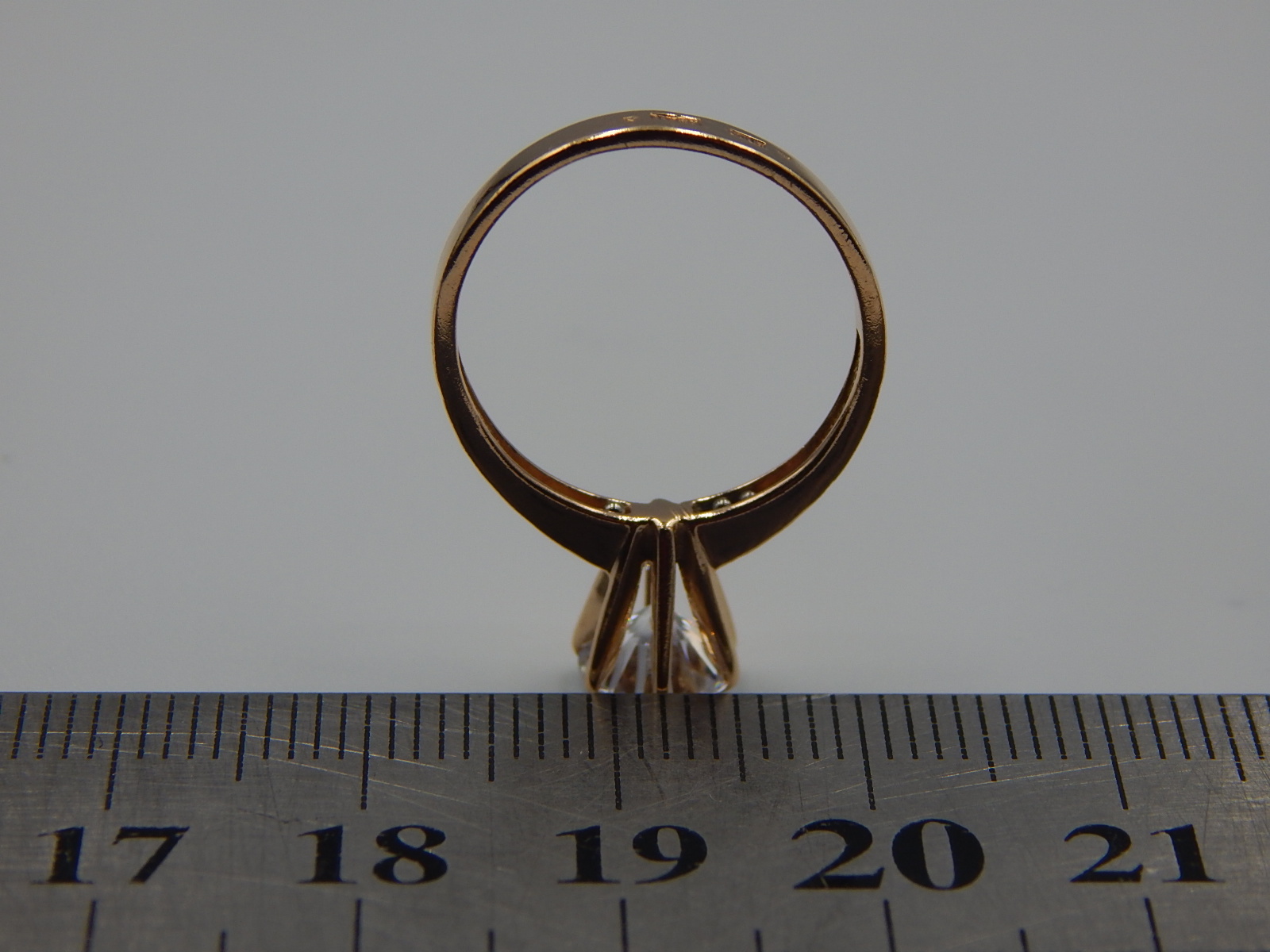 Кольцо из красного золота с цирконием (33717367) 3