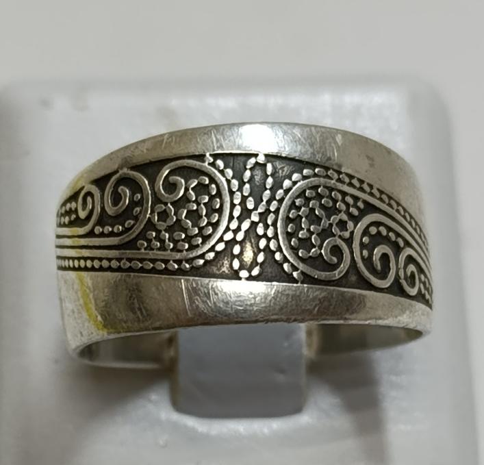 Серебряное кольцо (33599155) 0