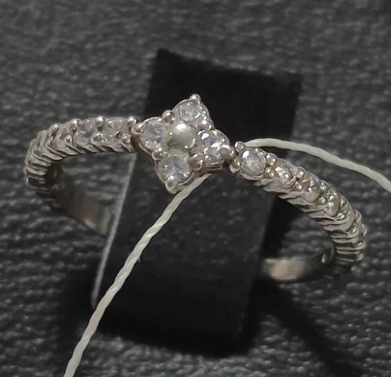 Серебряное кольцо с цирконием (30521625) 0