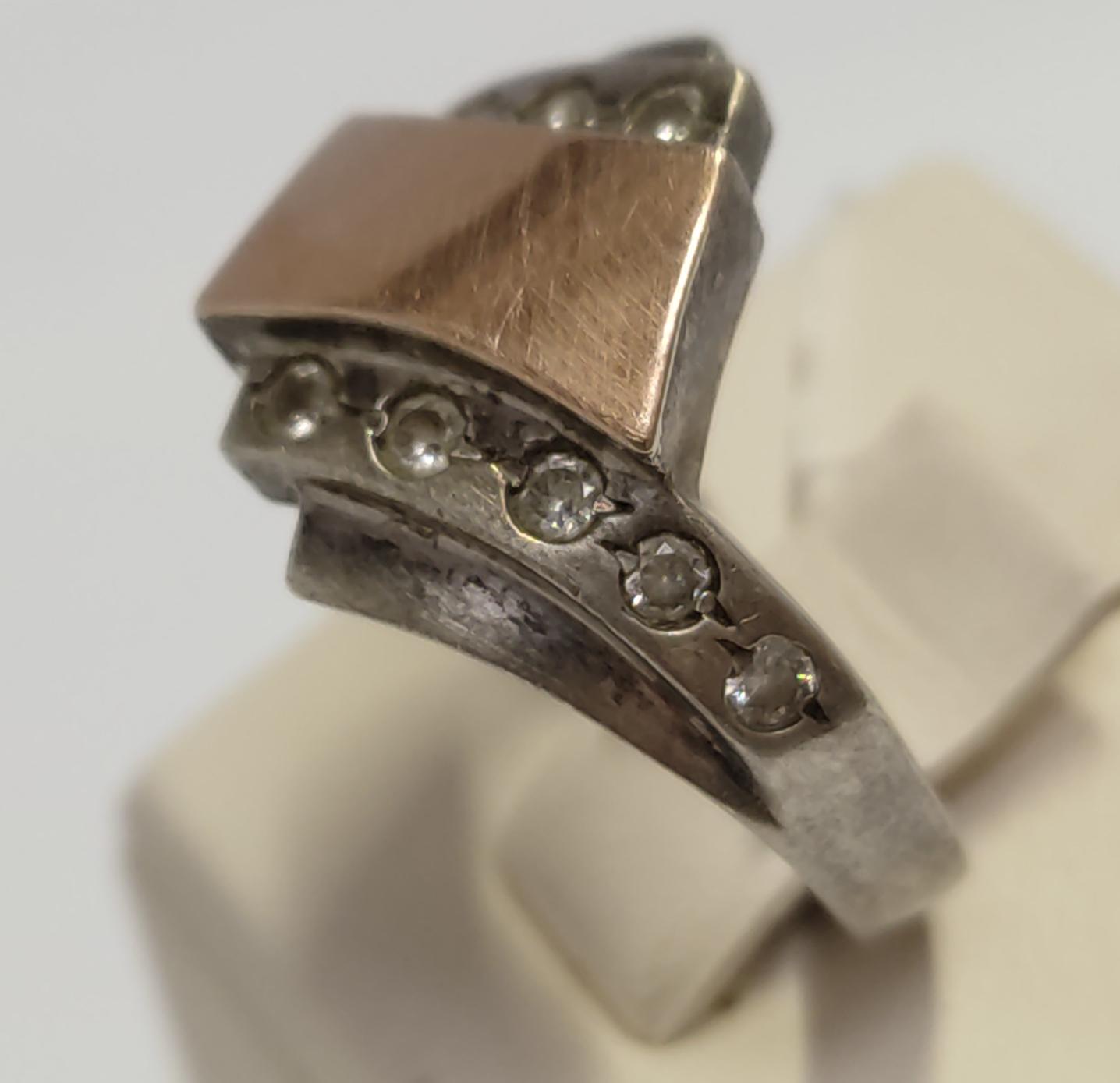 Серебряное кольцо с позолотой и цирконием (33754289) 1