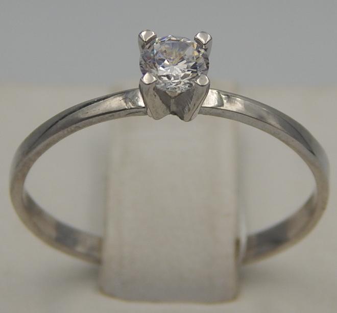 Серебряное кольцо с цирконием (28352596) 0