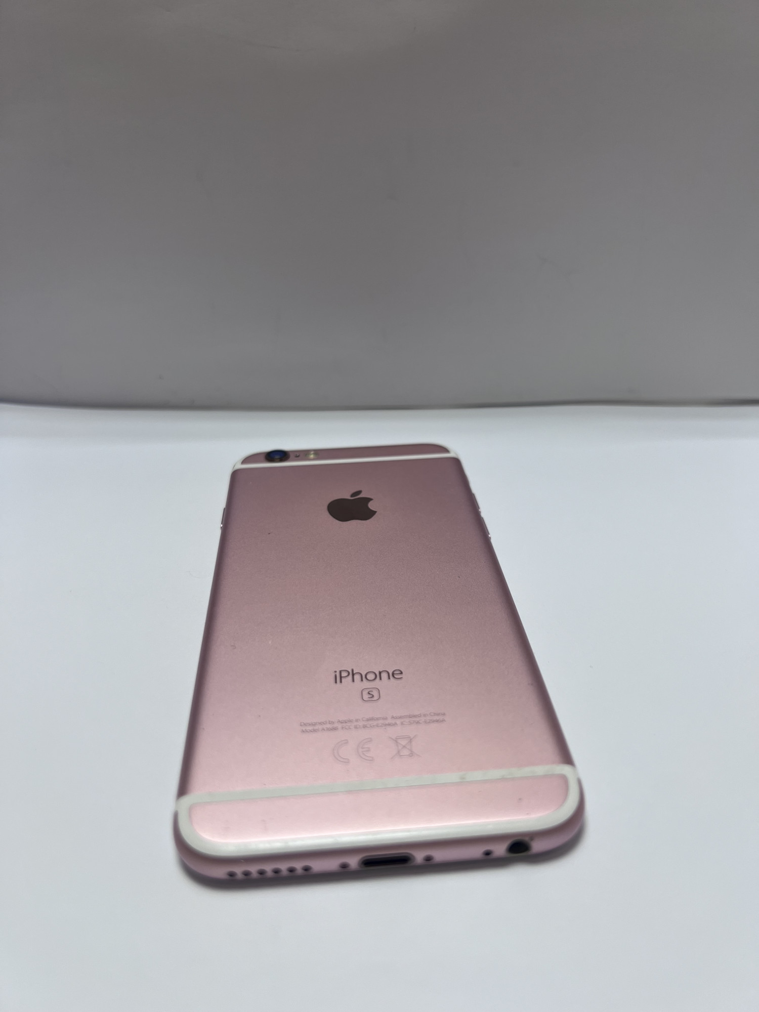 Apple iPhone 6s 32Gb Rose Gold 2