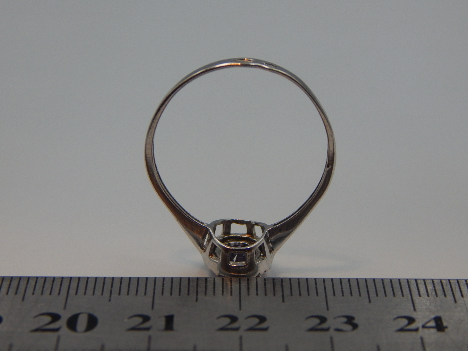Серебряное кольцо с цирконием (33454210) 3