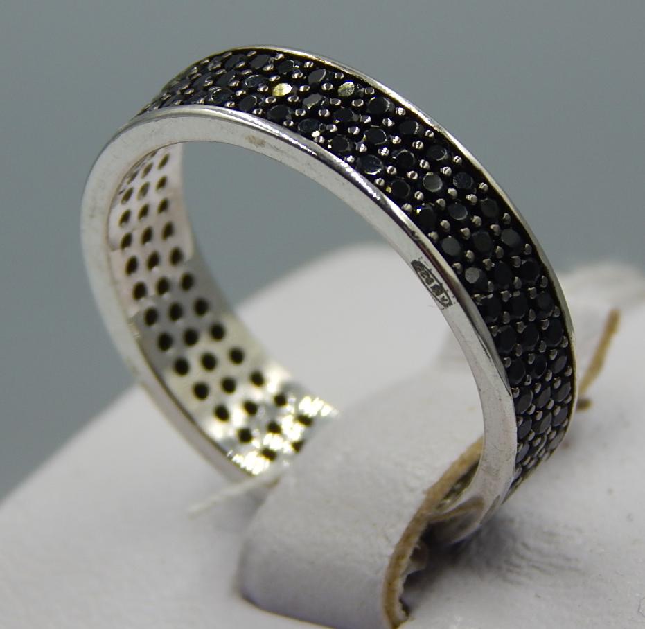 Серебряное кольцо с цирконием (32584563) 1
