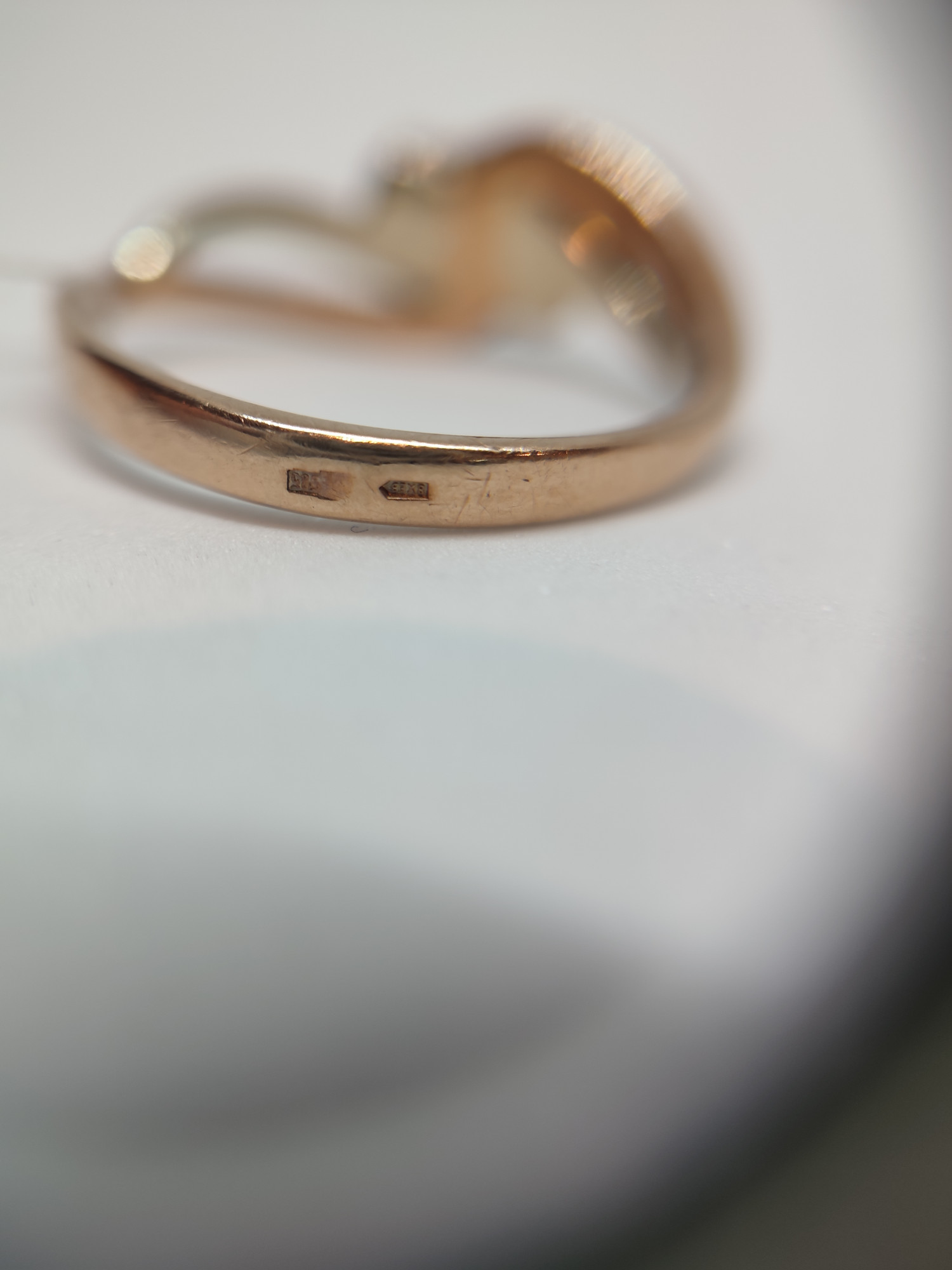 Кольцо из красного золота с бриллиантом (-ми) (27416599) 4