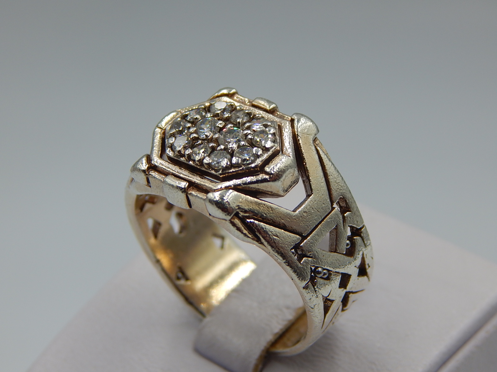 Срібний перстень із цирконієм (33251566) 2