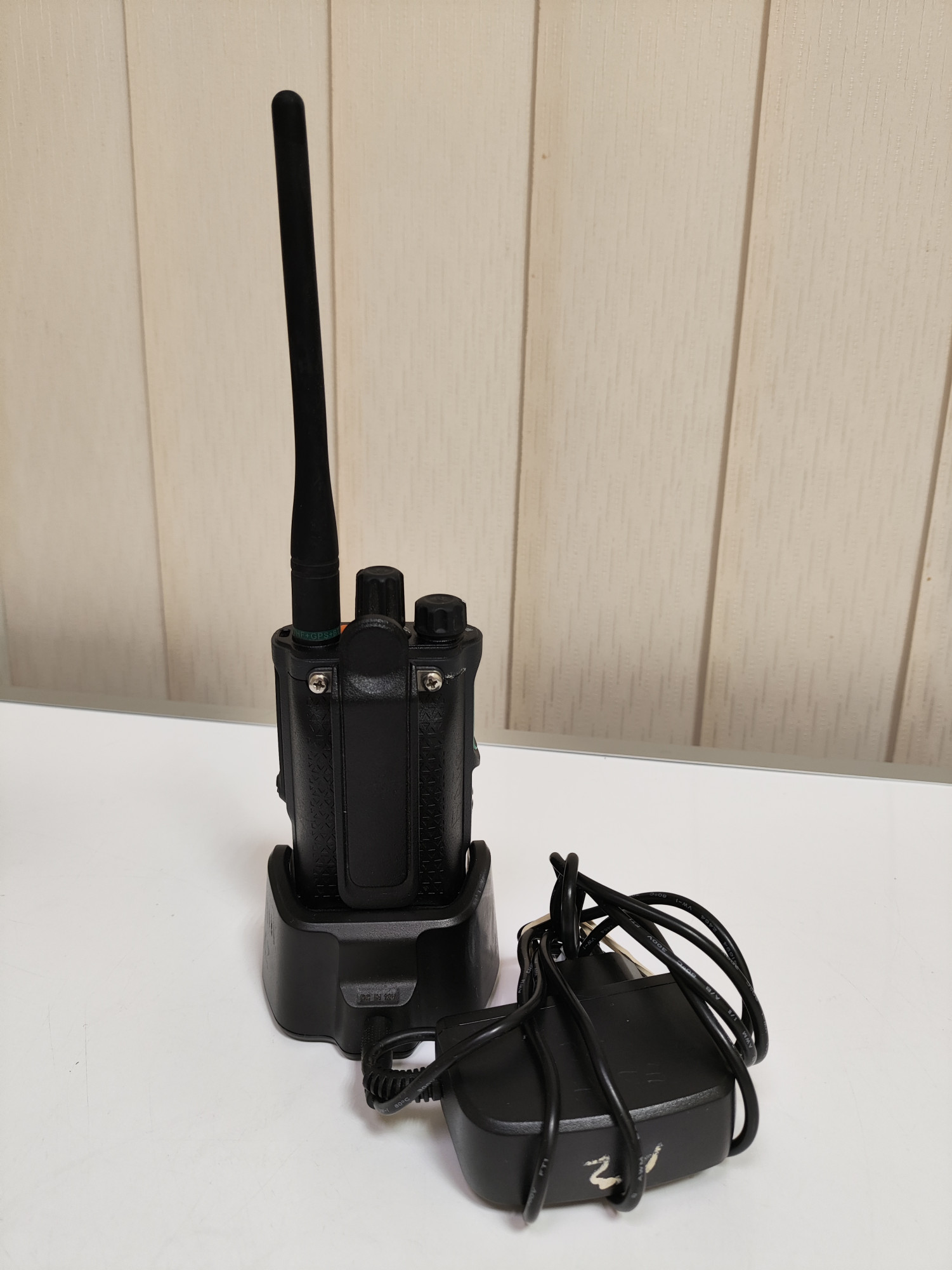 Портативная радиостанция Caltta PH600 VHF 1