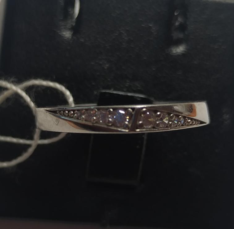 Серебряное кольцо с цирконием (29439964) 0