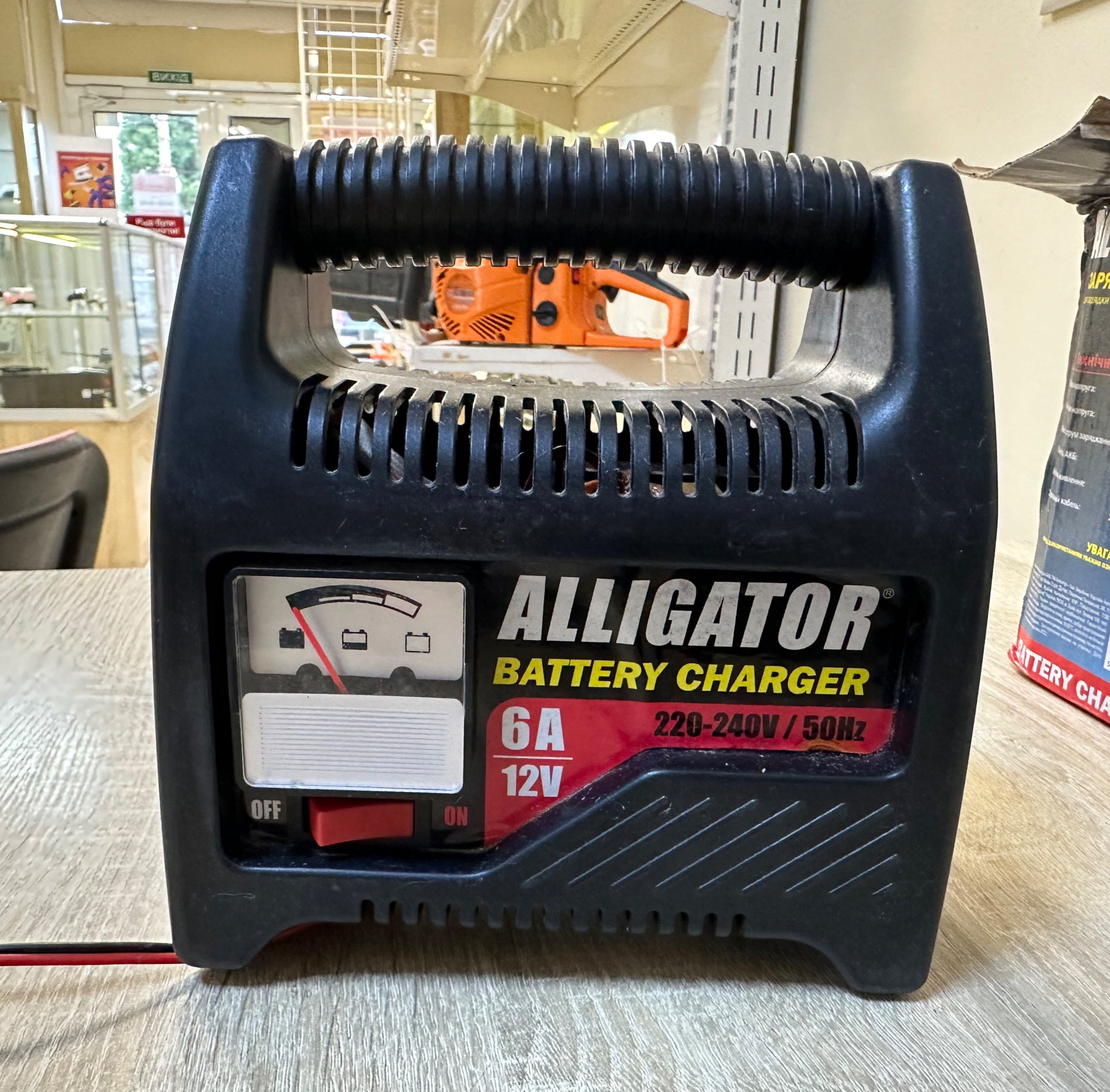 Автомобільний зарядний пристрій Alligator AC803 0