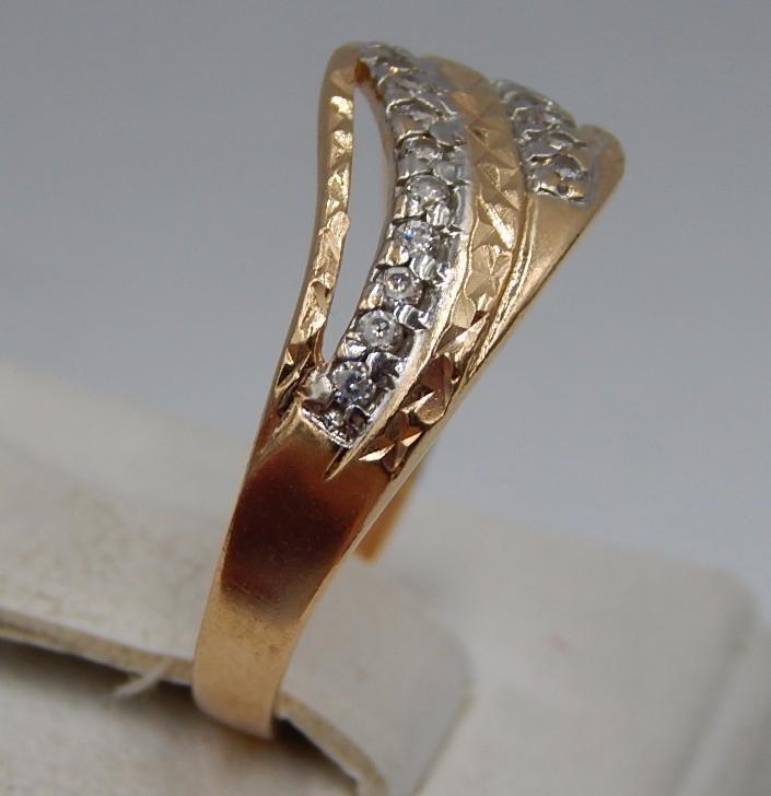 Кольцо из красного и белого золота с цирконием (29883502)  3