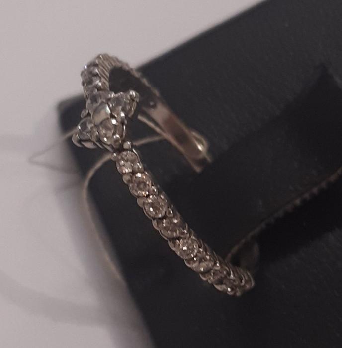 Серебряное кольцо с цирконием (28857077) 2