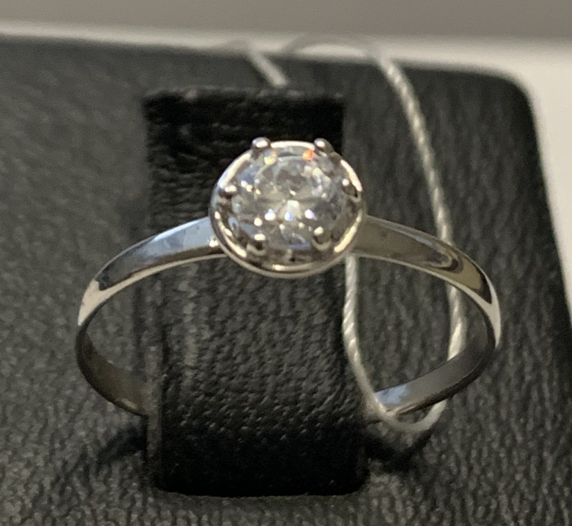 Серебряное кольцо с цирконием (30514345) 0