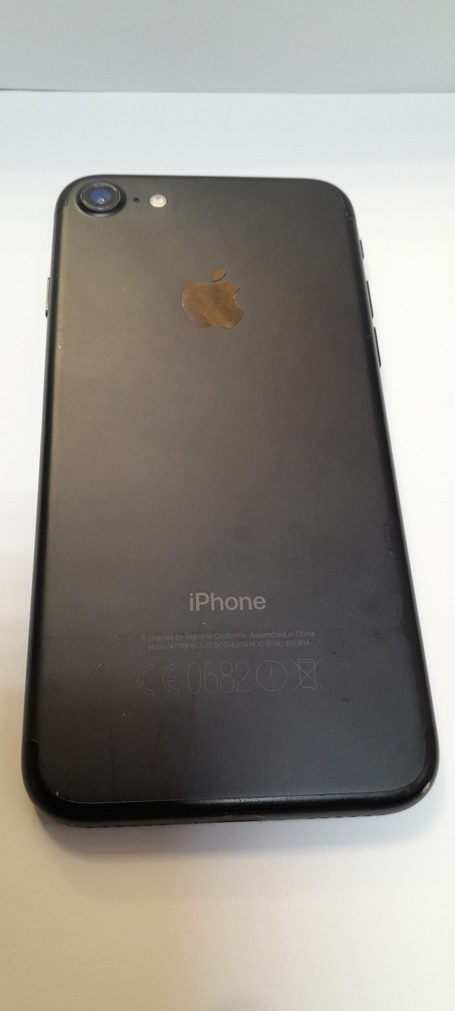 Apple iPhone 7 128Gb Black 3