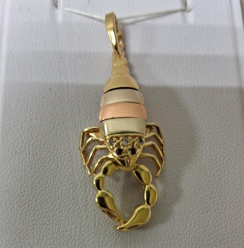 Кулон из желтого, белого и розового золота с цирконием (31505160)  0