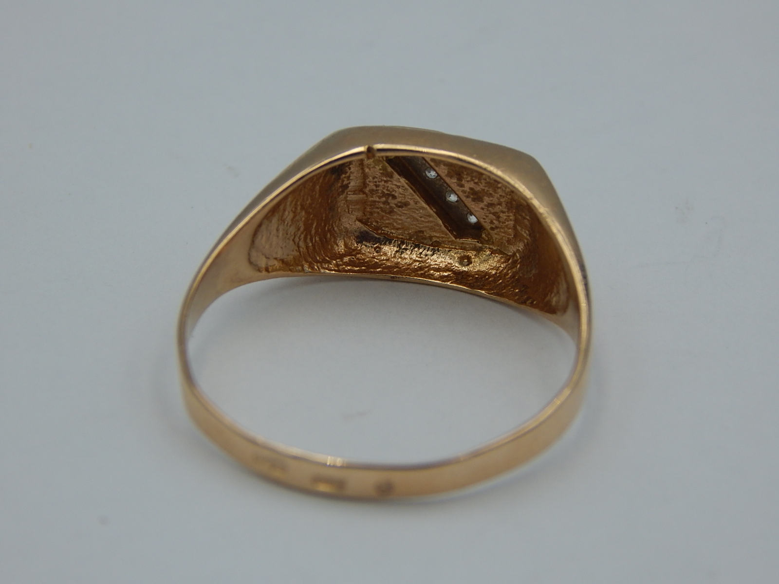 Перстень из красного и белого золота с цирконием (29091731) 3