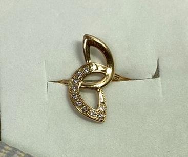 Кольцо из красного золота с цирконием (32439900)  2
