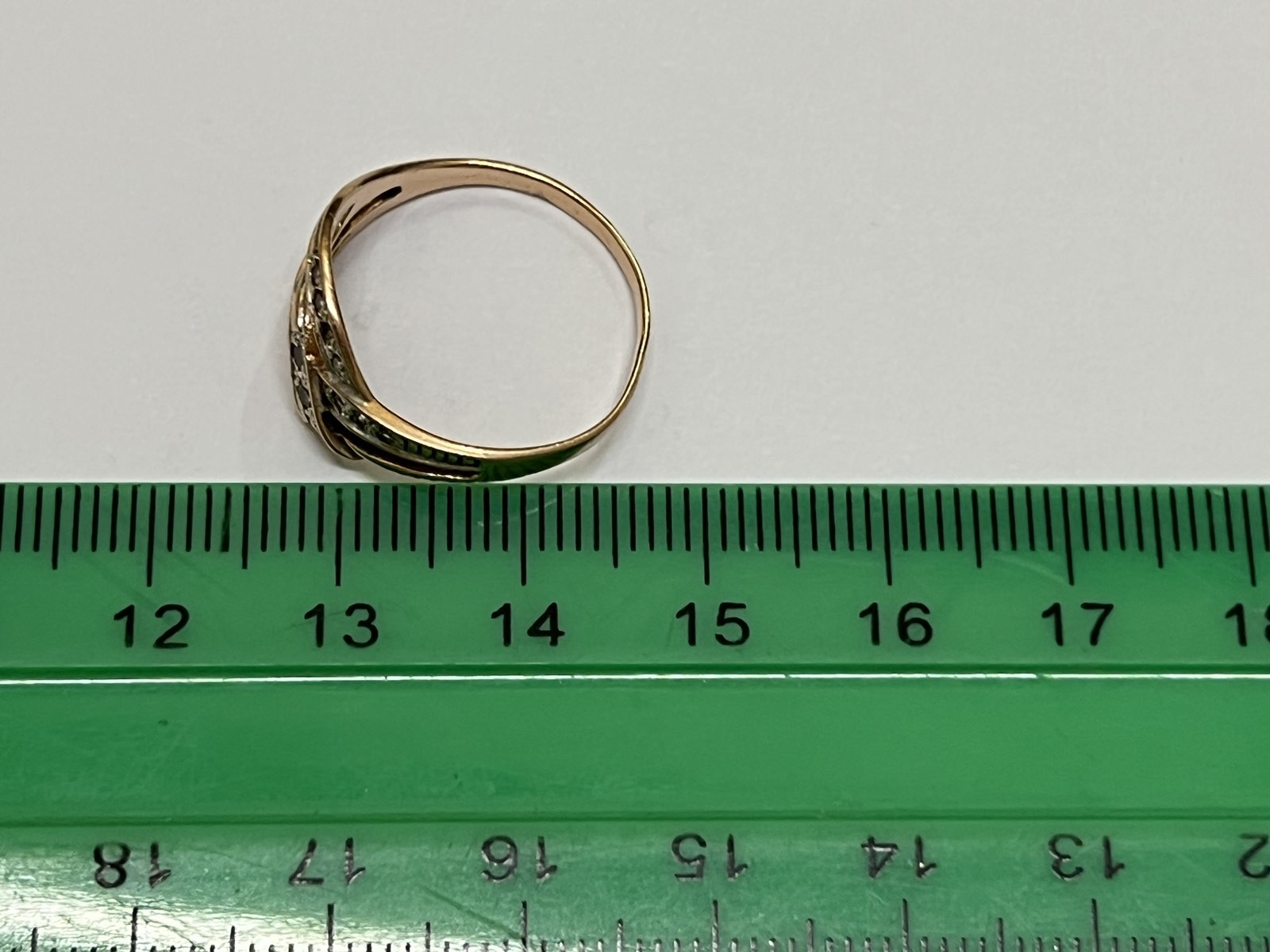 Кольцо из красного и белого золота с цирконием (32390685)  2