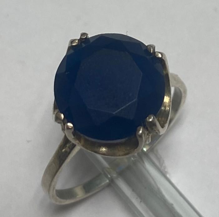 Серебряное кольцо с цирконием (33665562) 0