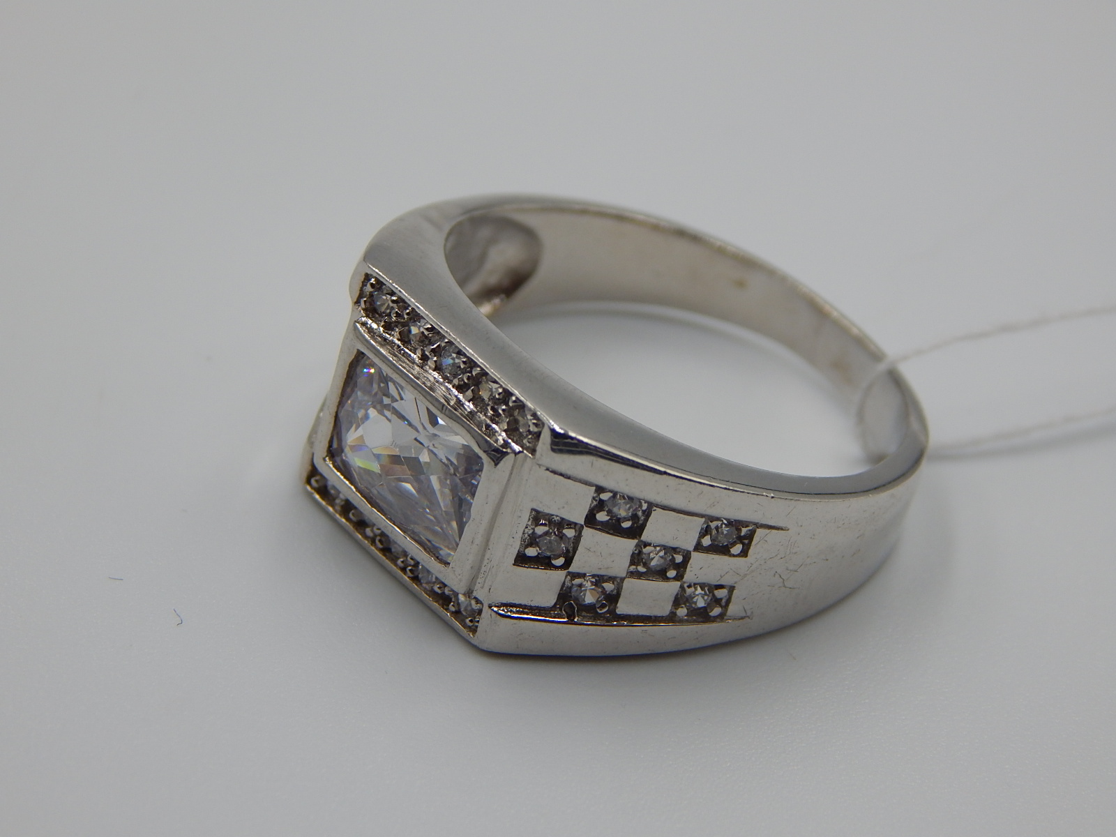 Серебряное кольцо с цирконием (33008371) 2