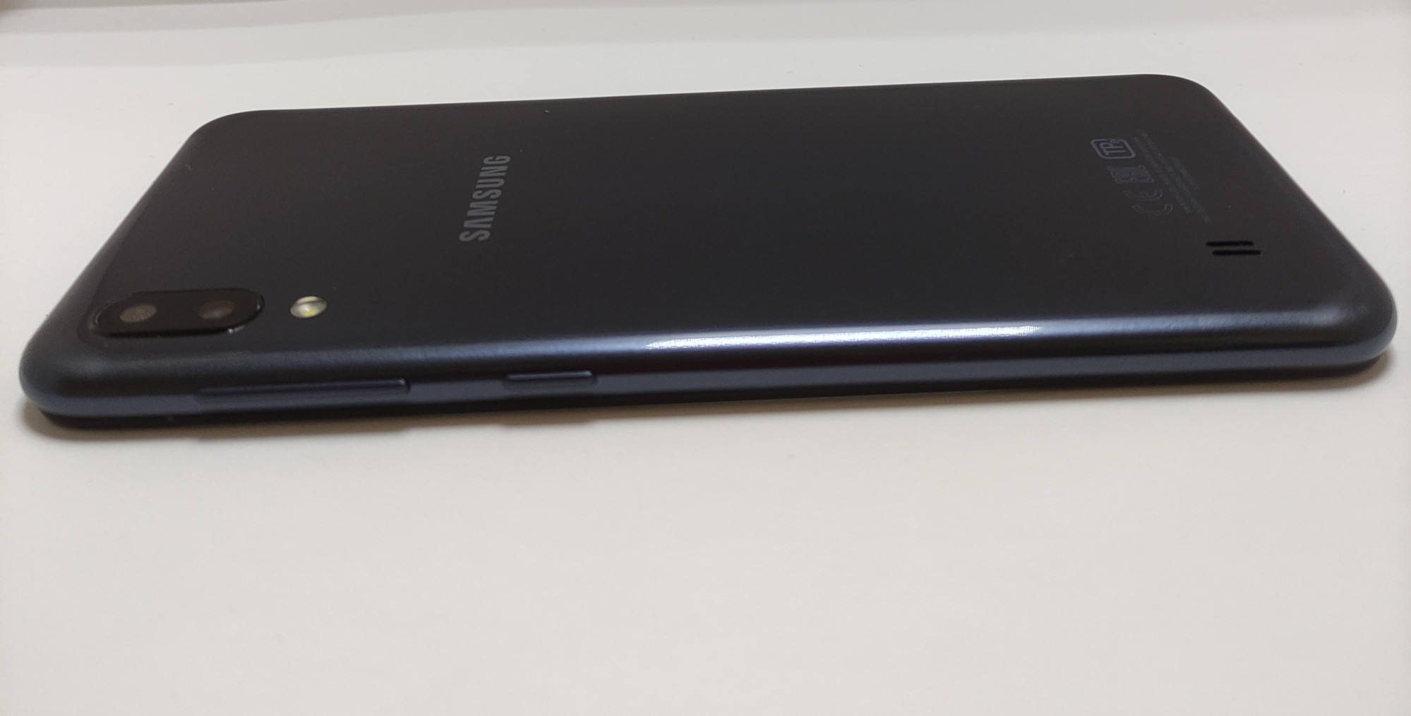 Samsung Galaxy M10 2019 (SM-M105G) 2/16Gb 4