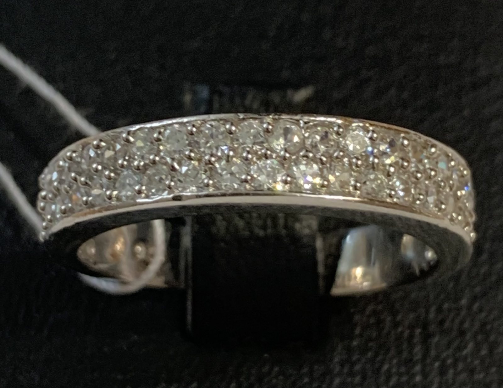 Серебряное кольцо с цирконием (30509388) 0
