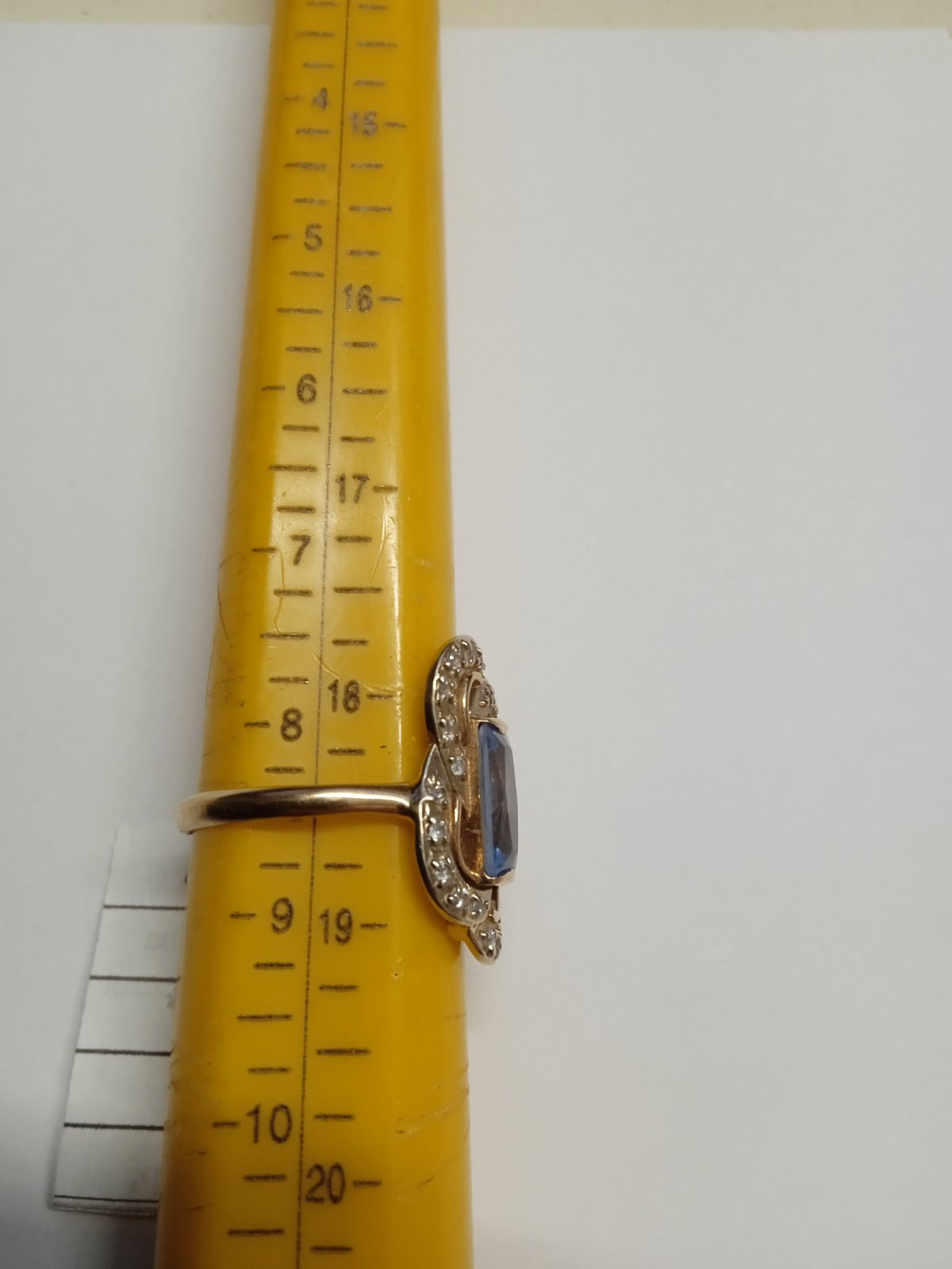 Каблучка з жовтого та білого золота з цирконієм (33101511) 4
