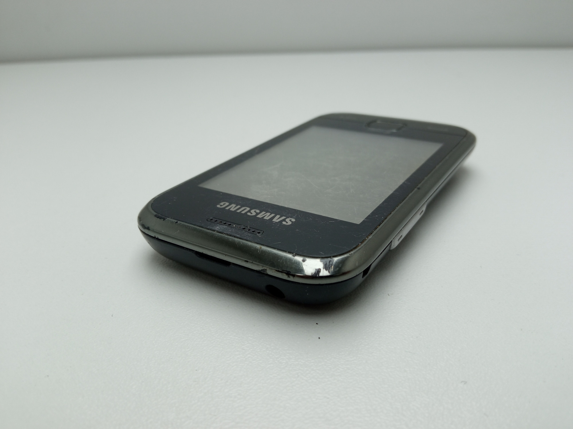 Samsung Champ Deluxe (GT-C3312) 21