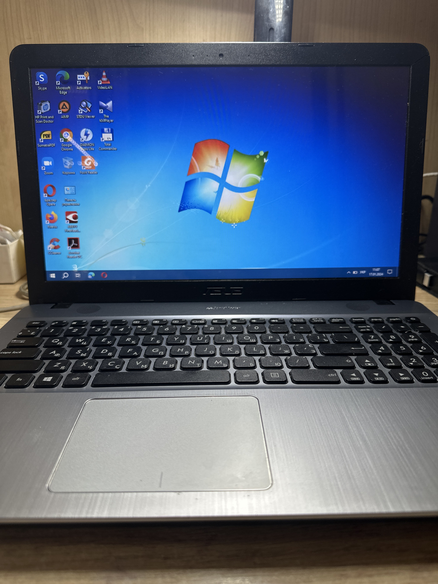 Ноутбук Asus VivoBook Max X541NA (X541NA-GO124) 1