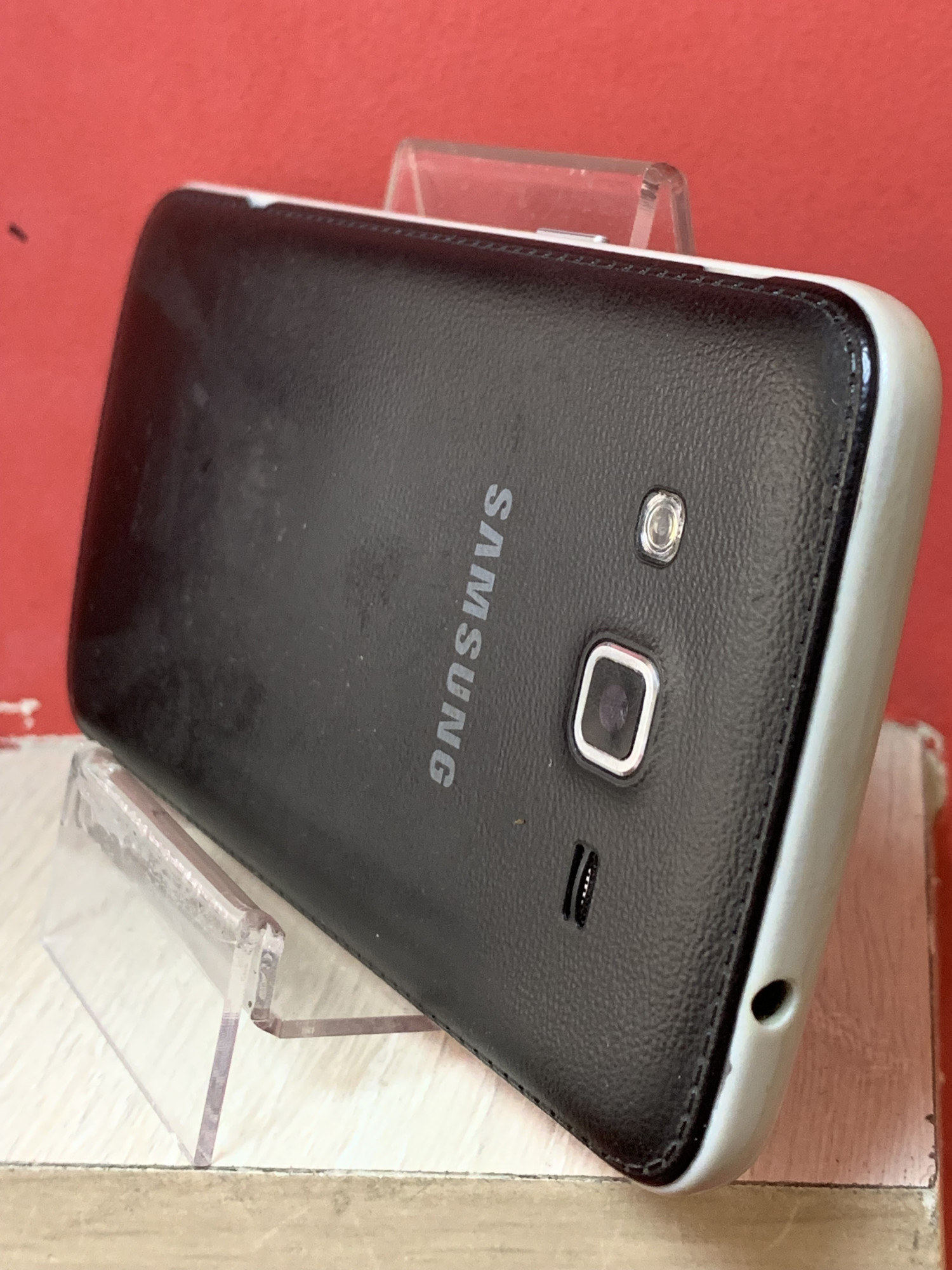 Samsung Galaxy Grand 2 (SM-G7102) 1/8Gb Black 3