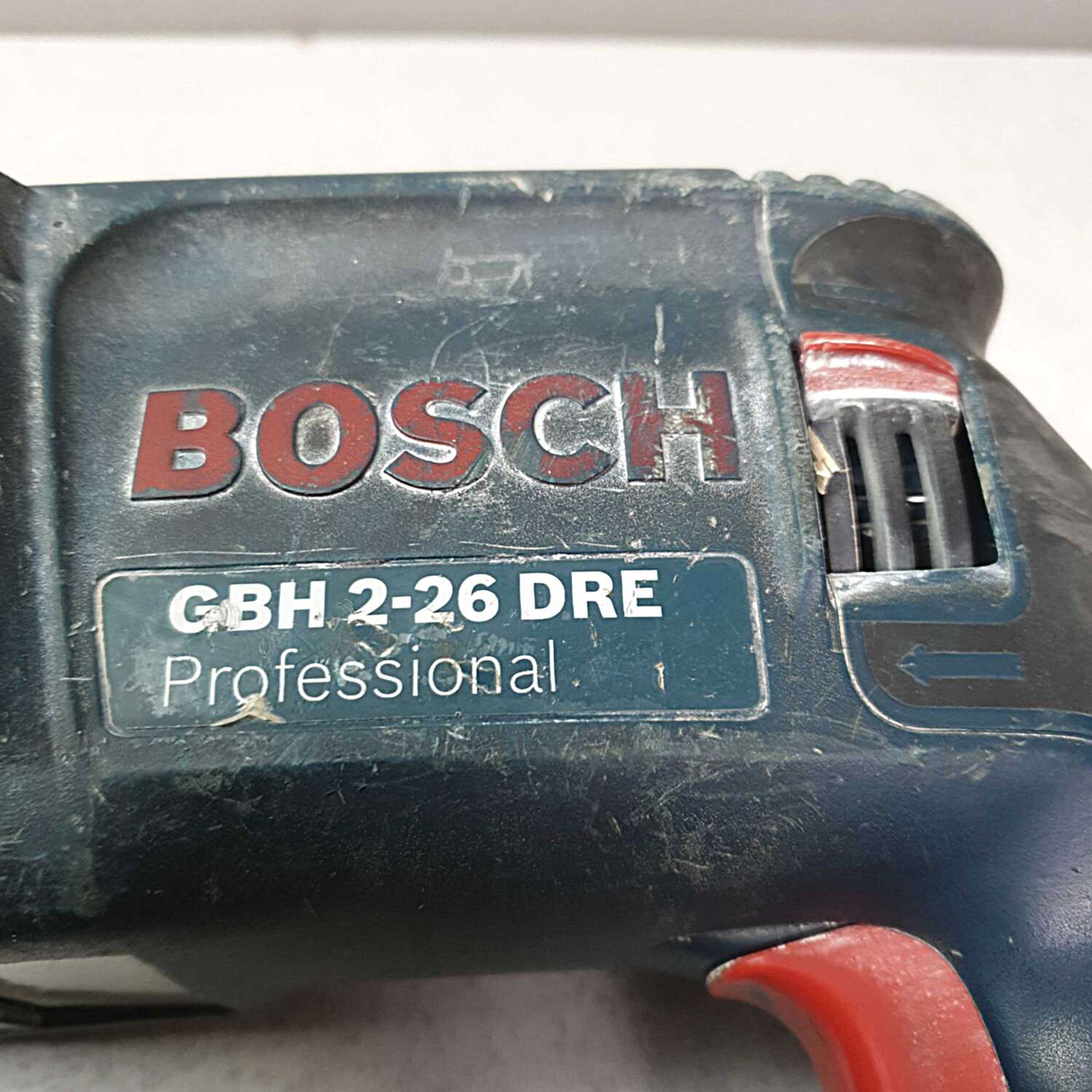 Перфоратор Bosch GBH 2-26 DRE 3