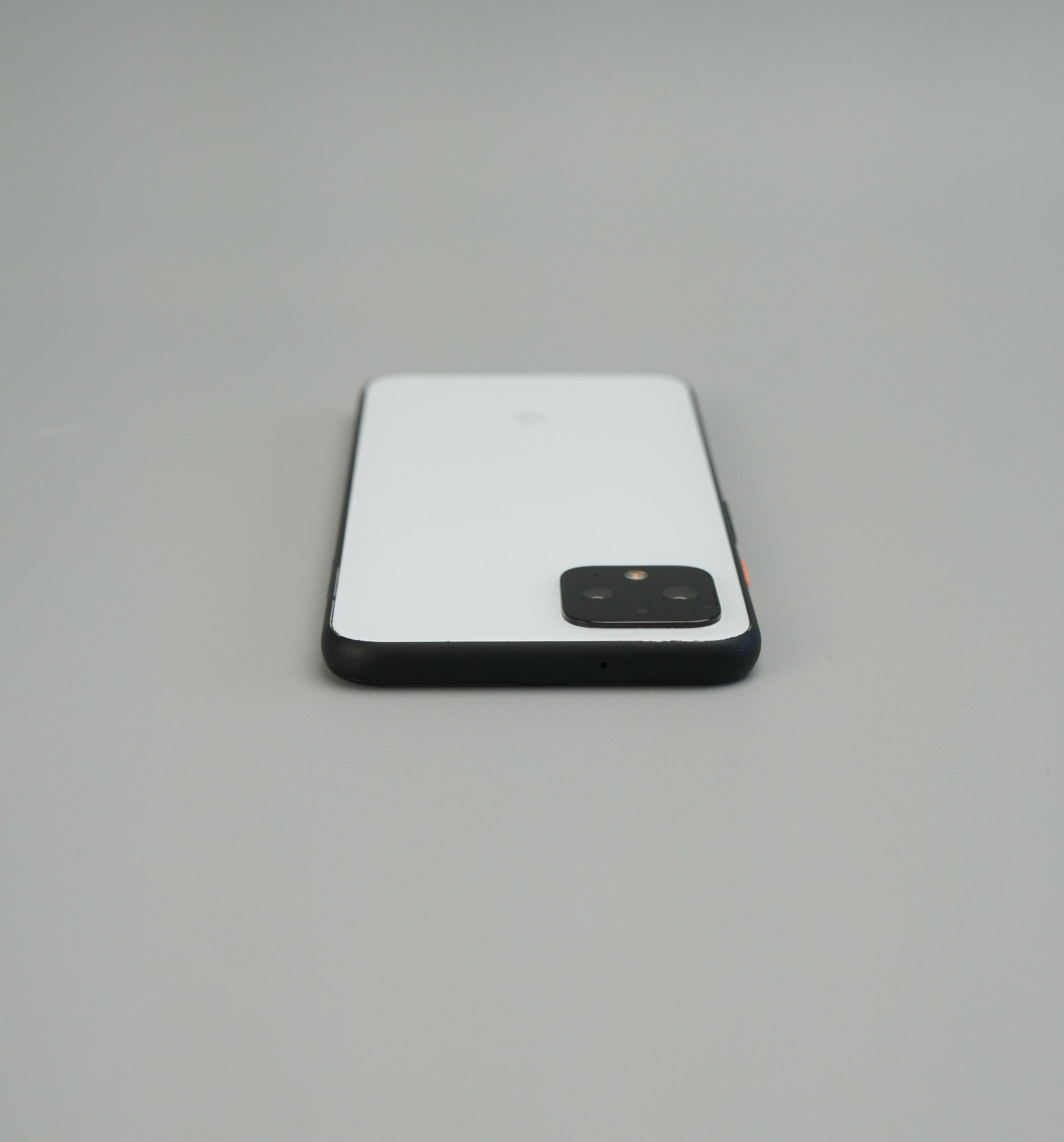 Google Pixel 4 6/64GB Clearly White  13