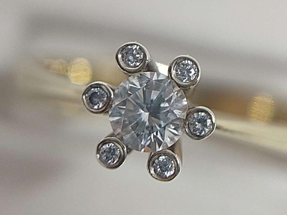 Кольцо из желтого и белого золота с бриллиантом (-ми) (31625975)  4